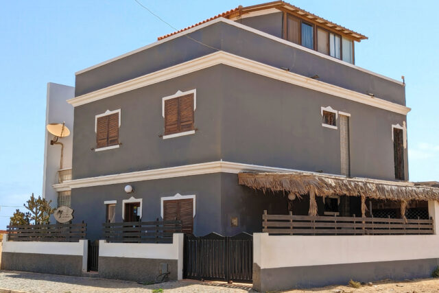 Blue Eagle Guesthouse: family-style hospitality, thoughtful breakfasts… and construction next door