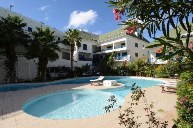 Leme Bedje Residence: the same complex… very different experiences