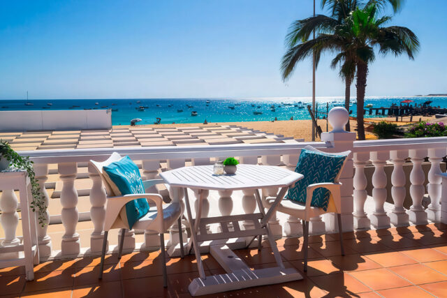 Vista Mar Seafront Apartments: when the view does most of the work