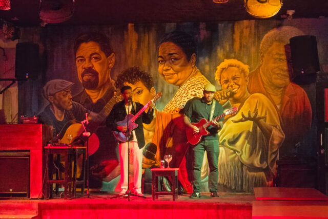 Buddy Bar, the place where “one quick drink” turns into a full night out