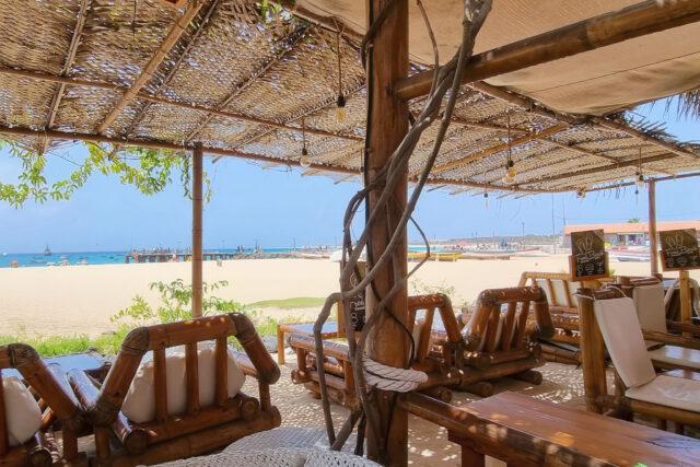 Palm Beach: feet in the sand, live music… and knowing what you’re here for