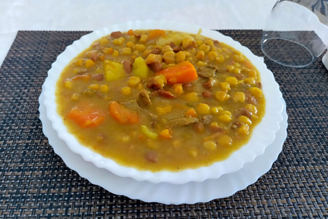 Restaurant O’Grill: when the tour stops for lunch… and you end up paying for the joke